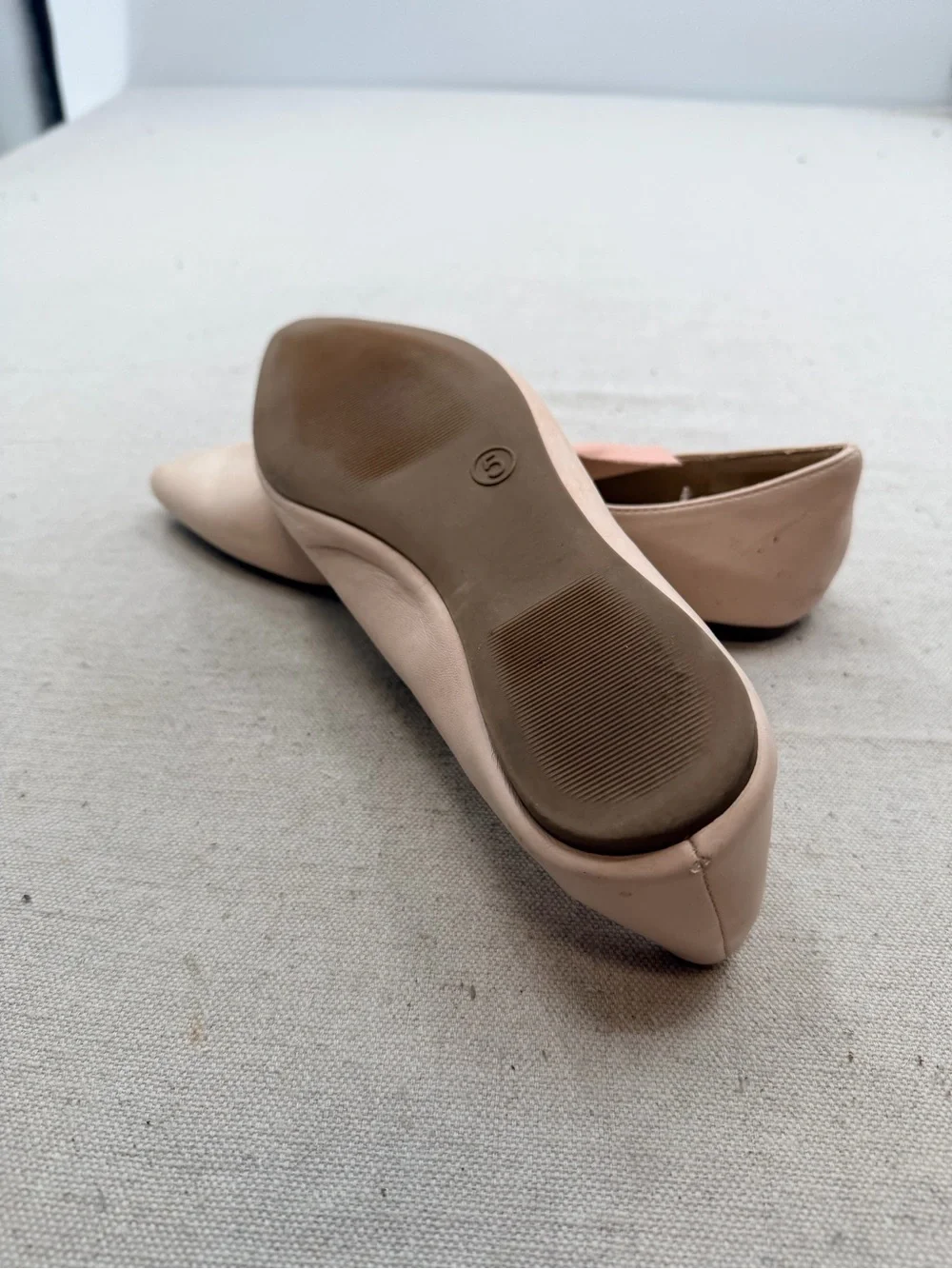 Pale Pink Pointed Bow Flats